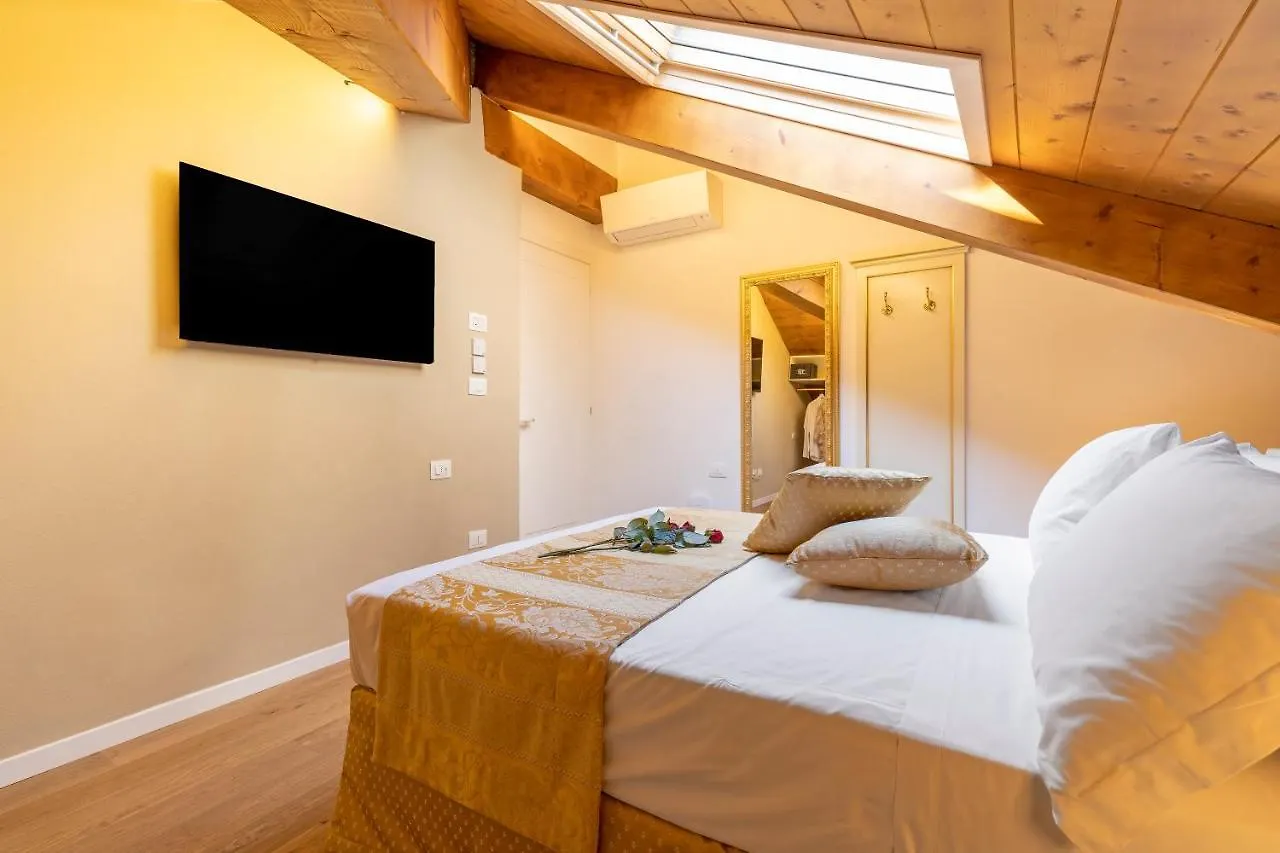 Laguna D'Oro Luxury Apartments Venice 0*,  Italy