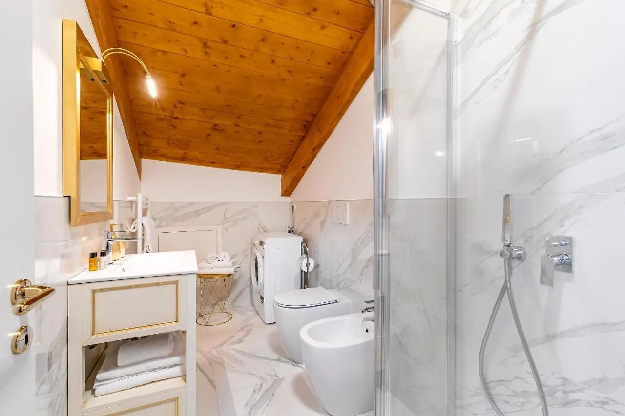 Laguna D'Oro Luxury Apartments Venice 0*,  Italy