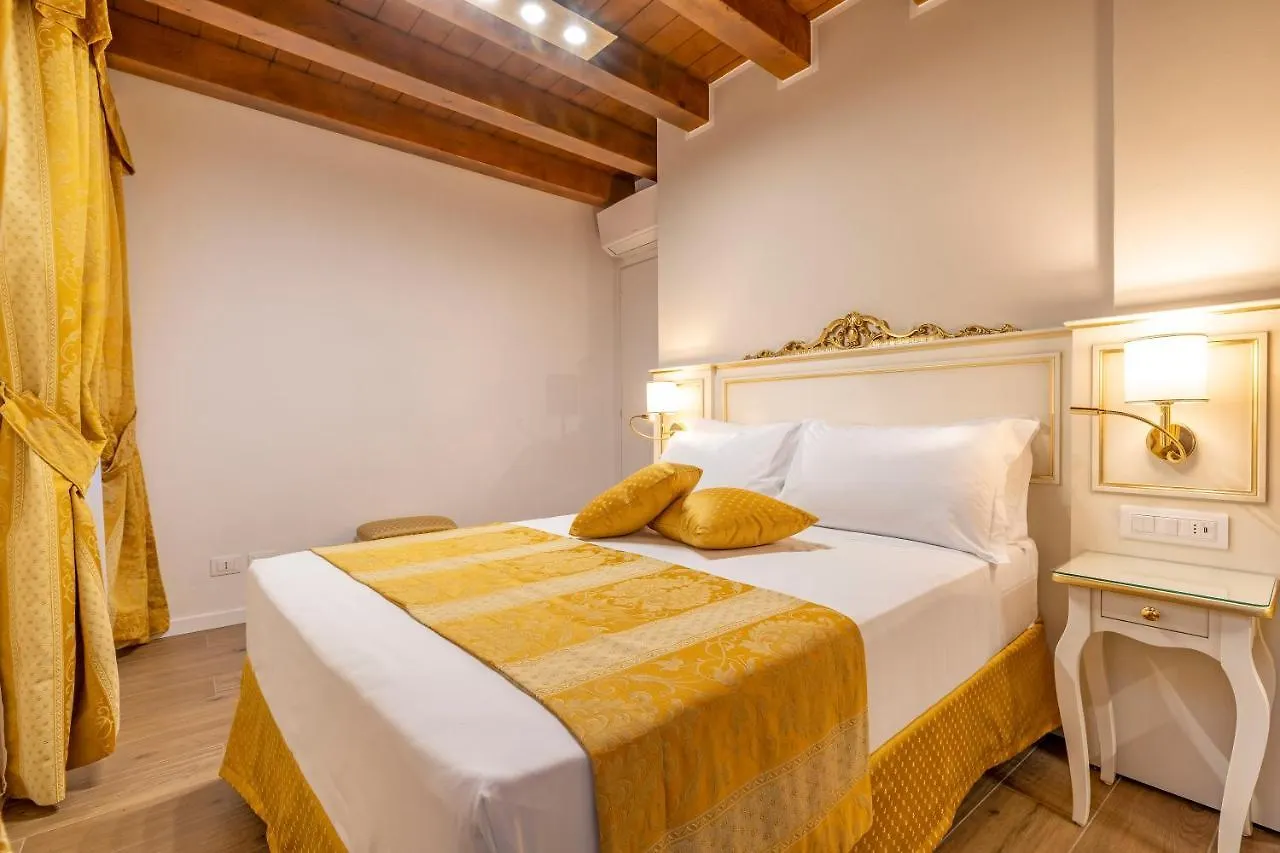 Laguna D'Oro Luxury Apartments Venice