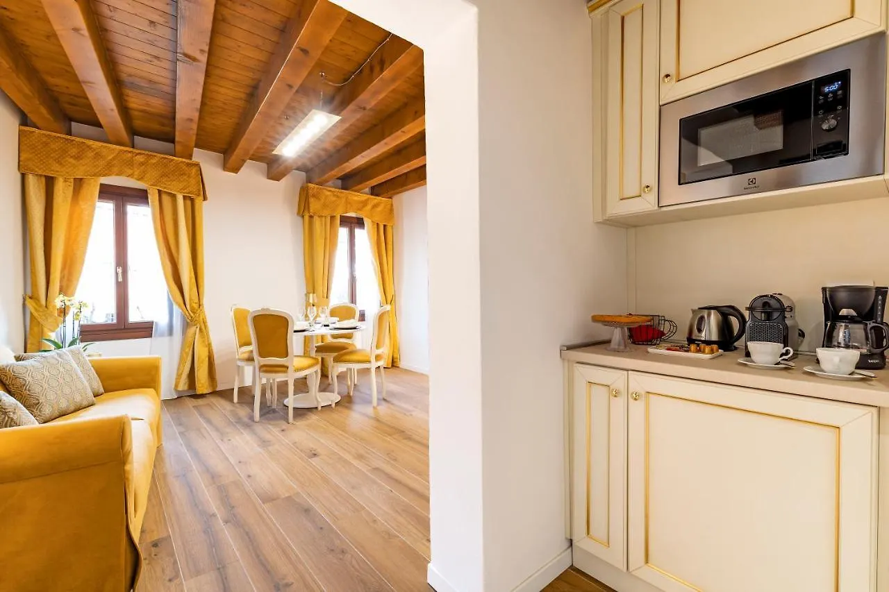 Laguna D'Oro Luxury Apartments Venice