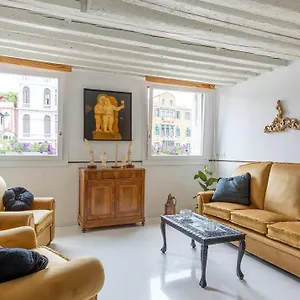 Luxury On The Gran Canal With Wonderful View Apartment