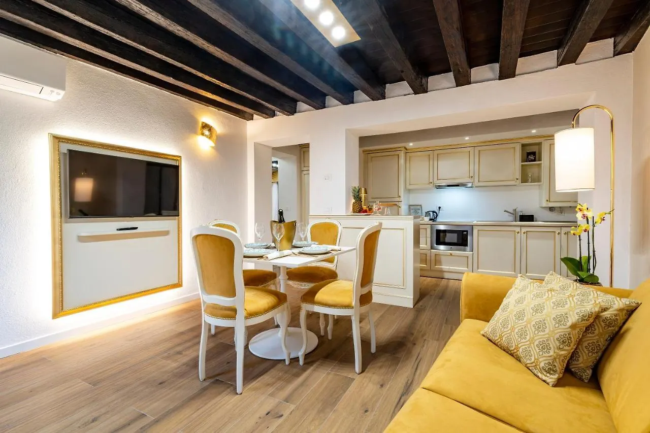 Laguna D'Oro Luxury Apartments Venedig